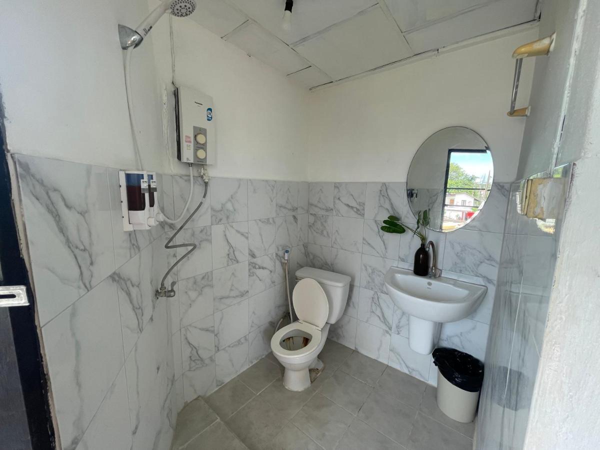 Budget Room Koh Phangan Pier With Ac Exterior foto